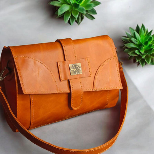 Genuine leather women's bag.crazy leather