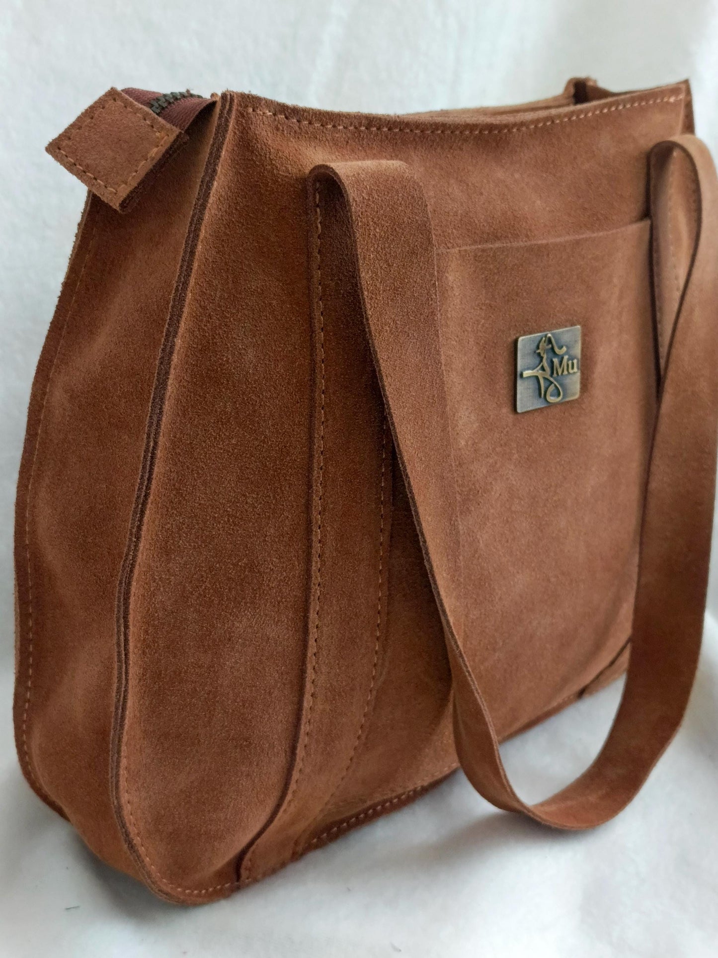 Genuine leather suede bag, shoulder strap, unlined product, special design.