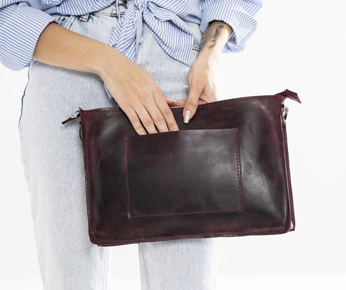 Made of genuine leather. Women's portfolio bag