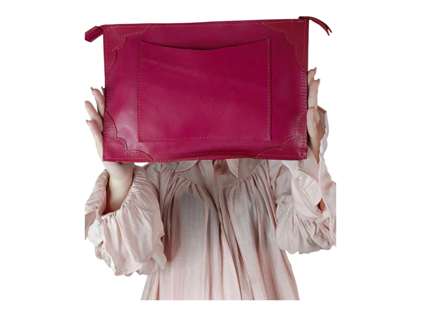 Made of genuine leather. Women's portfolio bag