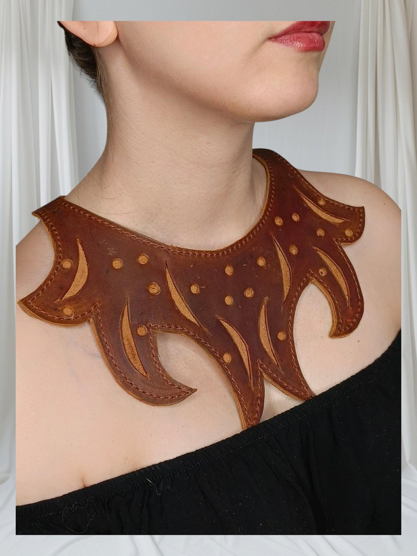 Genuine leather necklace