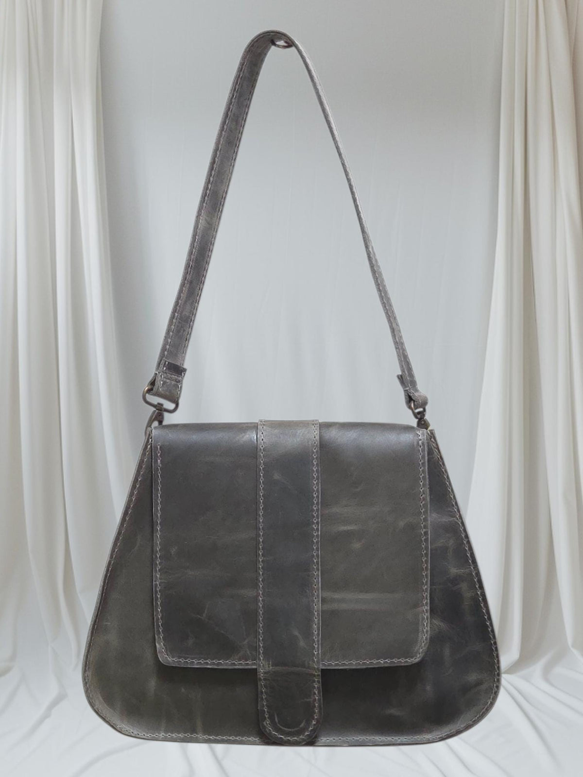 women's shoulder bag made of genuine leather - görsel 2
