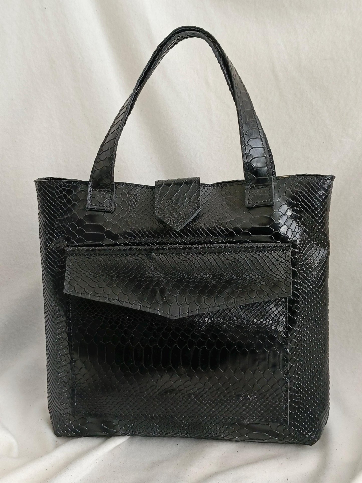 Genuine leather women handbag, shoulder bag