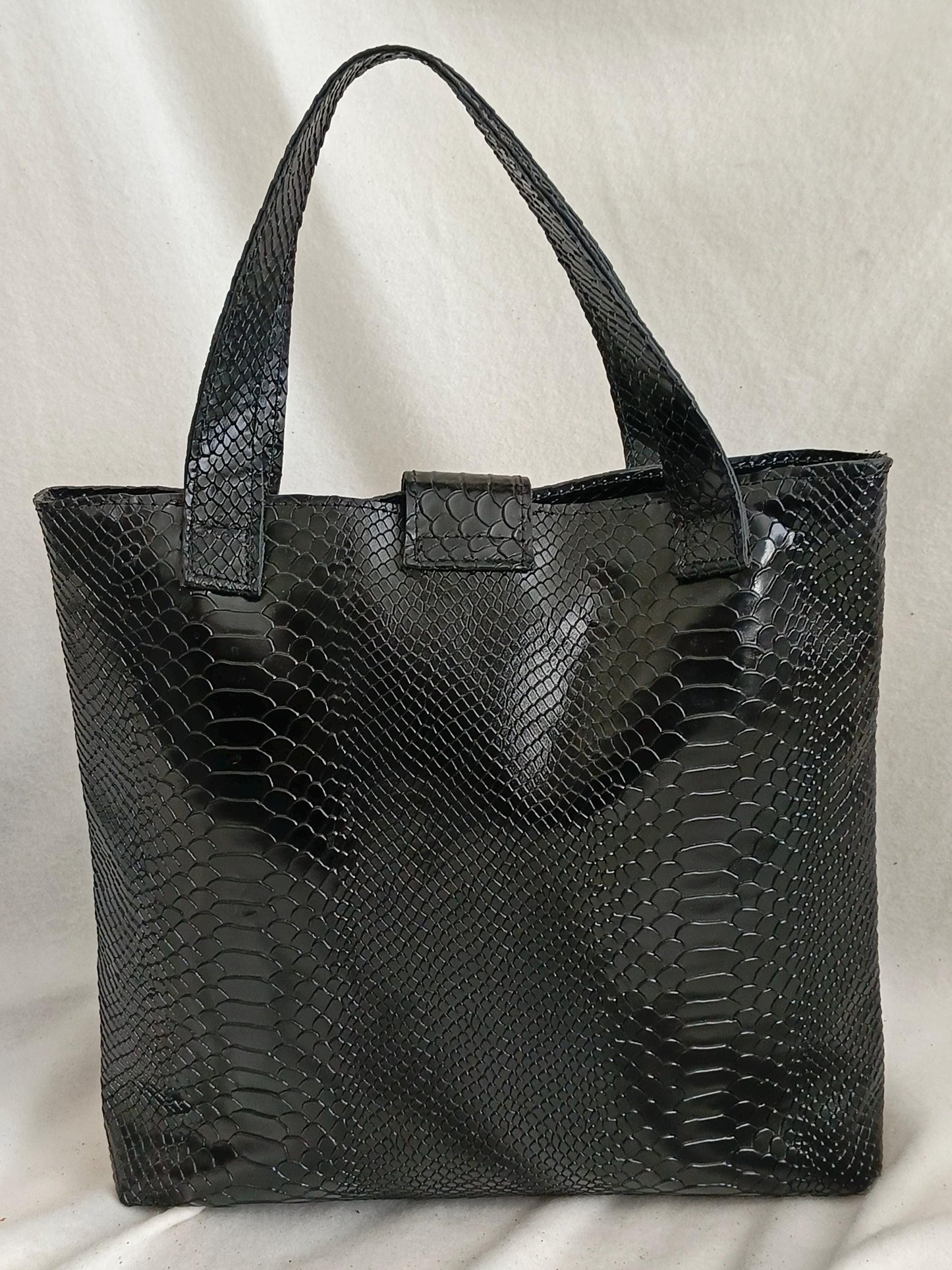 Genuine leather women handbag, shoulder bag